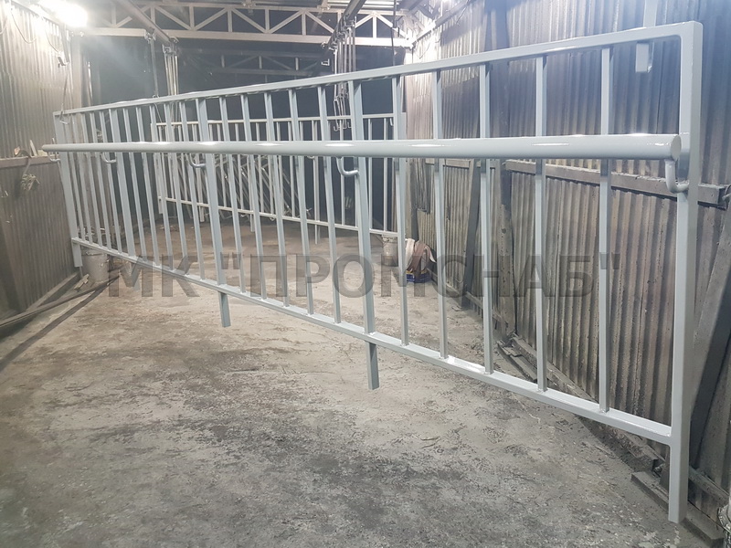 Огр. пандуса(Ст3)1000/900/2 пор. 40х20х1,5/ст. 30х20х1,5/пер. 30х20х1,5/зап. 15х15х1,5